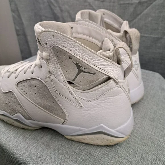 2017 Nike Air Jordan 7 Retro Pure Money Pure Platinum 304775  display picture 1